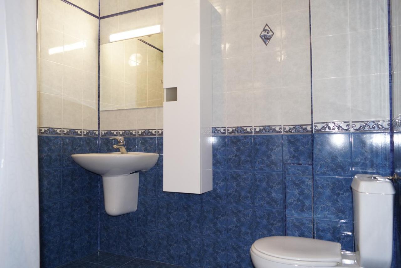 Spacious 2Bdr - Free Parking - Walk Everywhere - 300 Mbps Wifi Varna Eksteriør bilde
