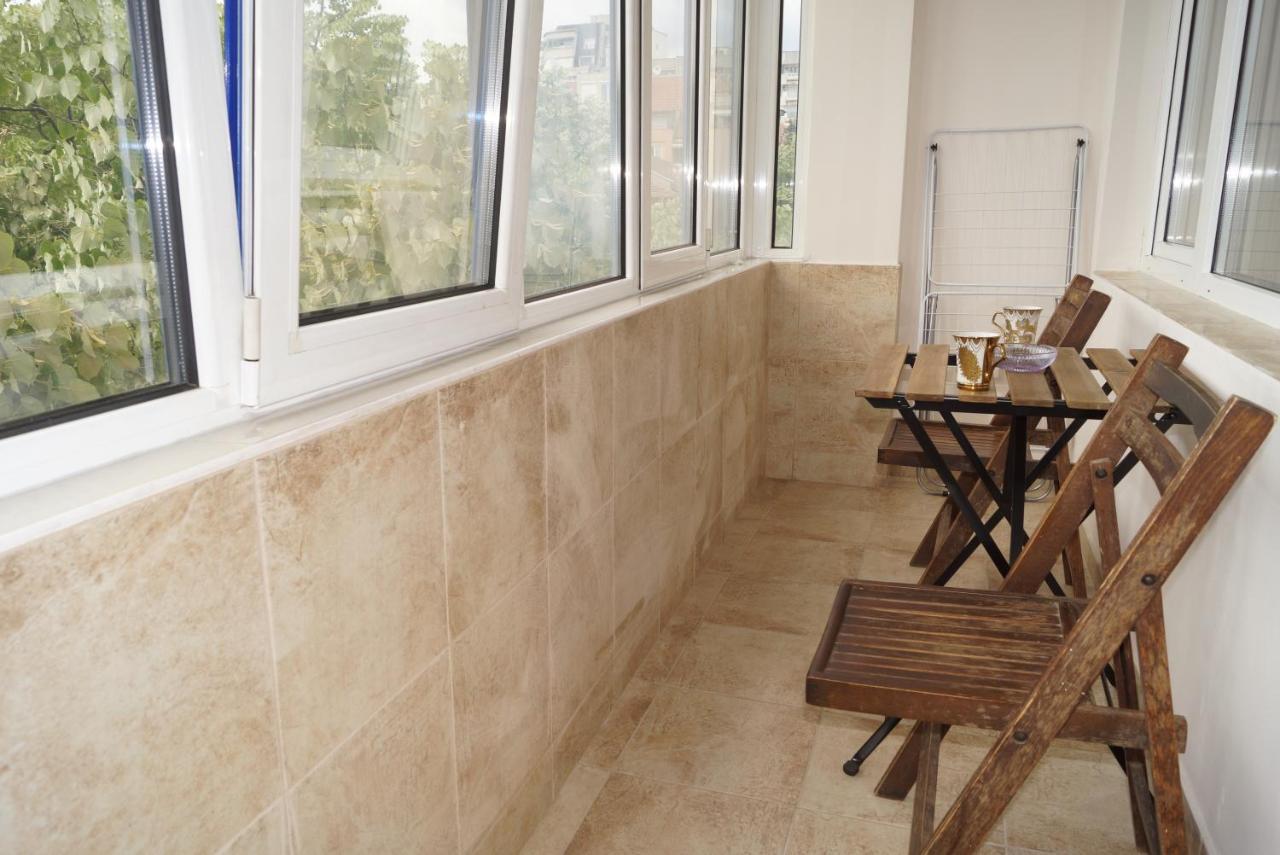 Spacious 2Bdr - Free Parking - Walk Everywhere - 300 Mbps Wifi Varna Eksteriør bilde